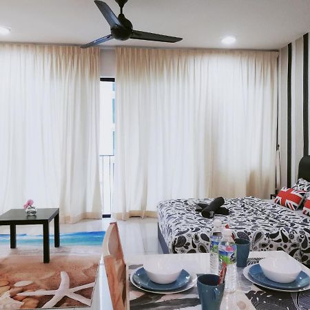 Peanut Butter Homestay - Trefoil Setia Alam Shah Alam Dış mekan fotoğraf