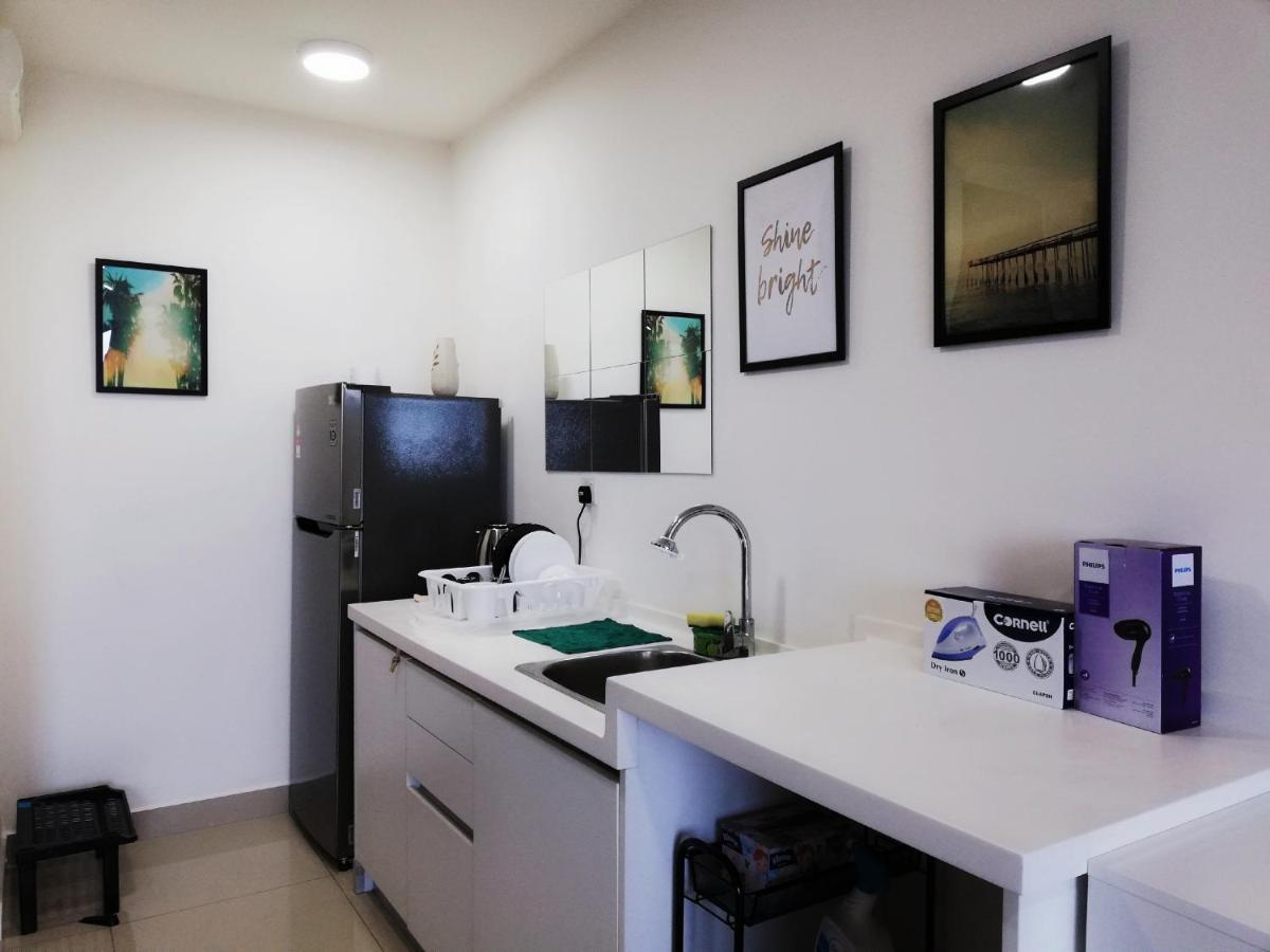 Peanut Butter Homestay - Trefoil Setia Alam Shah Alam Dış mekan fotoğraf