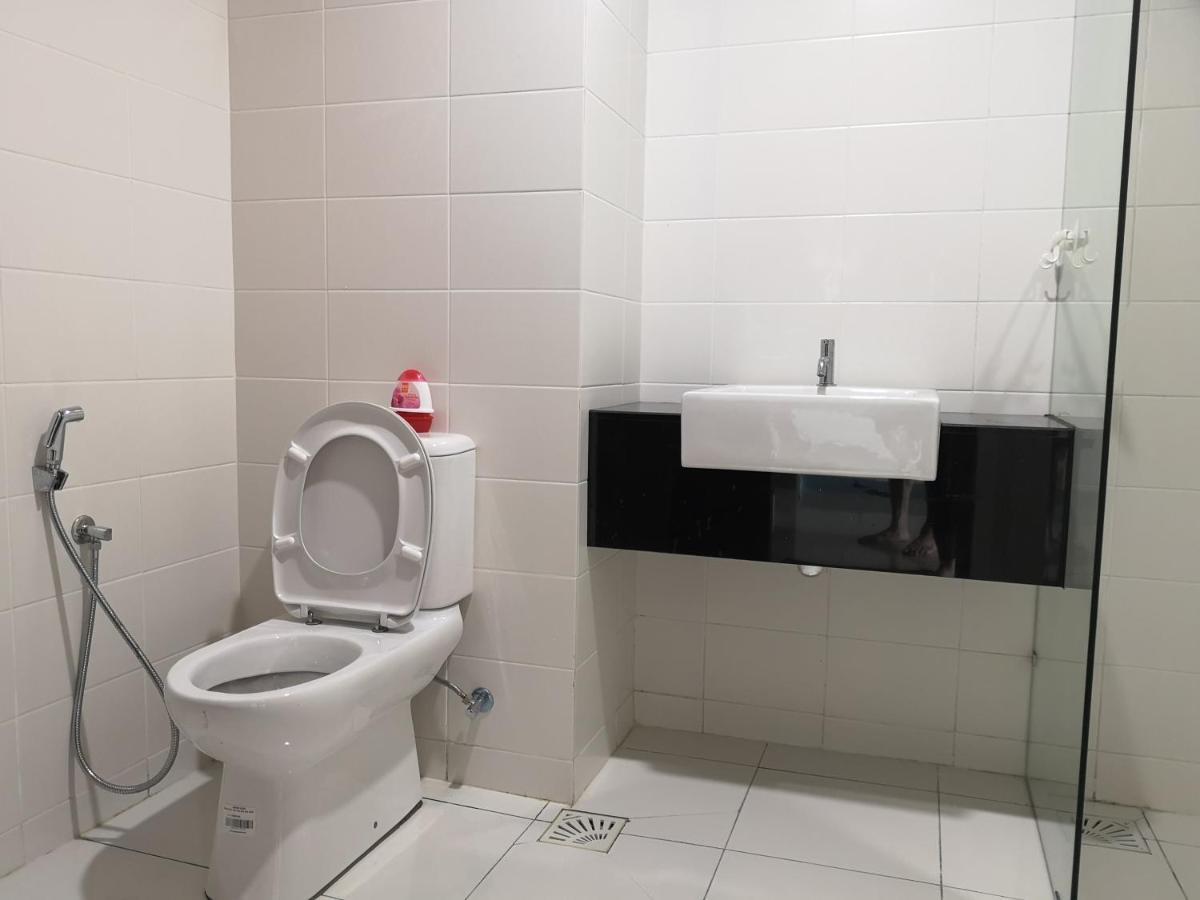 Peanut Butter Homestay - Trefoil Setia Alam Shah Alam Dış mekan fotoğraf