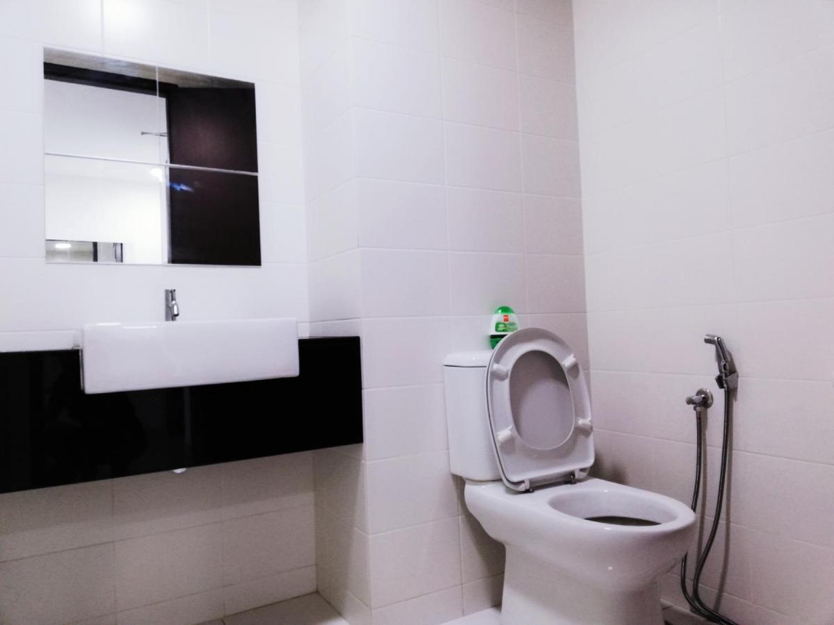Peanut Butter Homestay - Trefoil Setia Alam Shah Alam Dış mekan fotoğraf