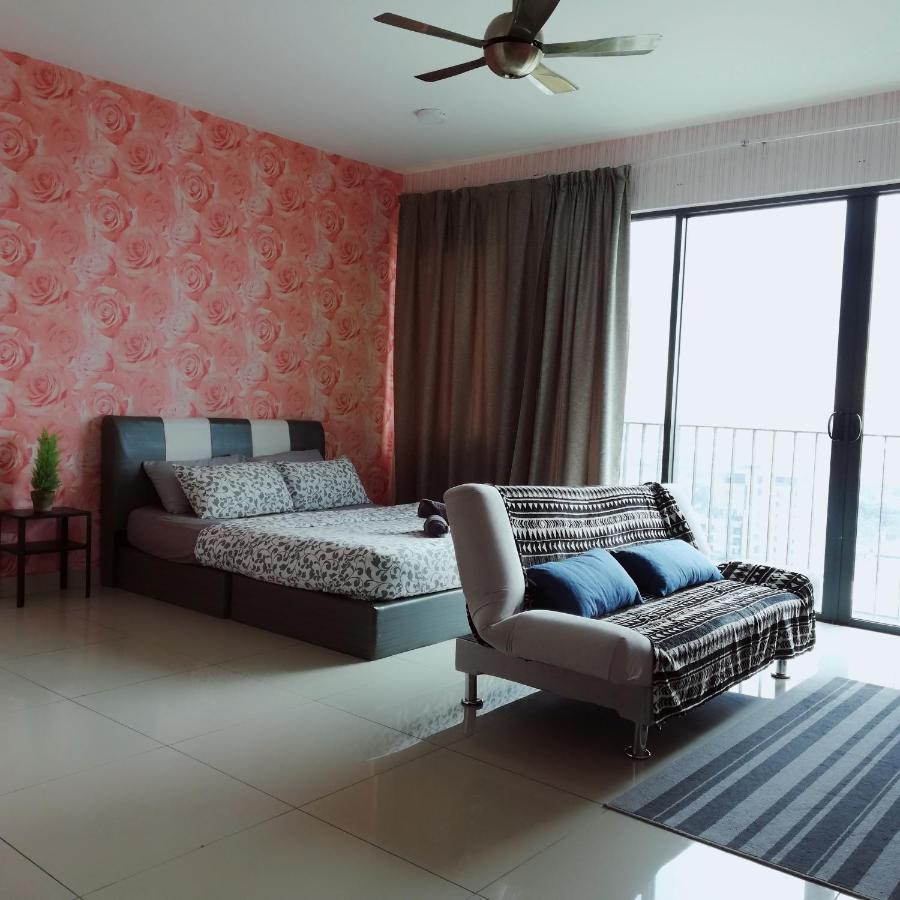 Peanut Butter Homestay - Trefoil Setia Alam Shah Alam Dış mekan fotoğraf